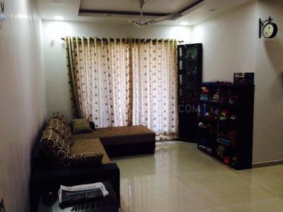 Gallery Cover Image of 1900 Sq.ft 3 BHK Apartment for buy in Thane West for 22500000