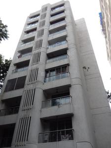 Gallery Cover Image of 1800 Sq.ft 3 BHK Apartment for buy in Khar West for 55000000