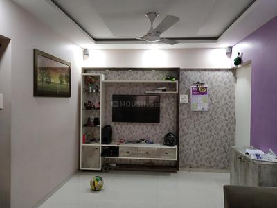 Gallery Cover Image of 950 Sq.ft 2 BHK Apartment for buy in Malad West for 17000000