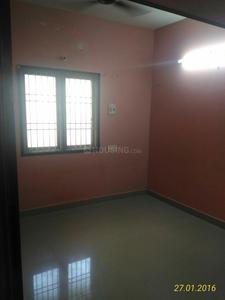 Gallery Cover Image of 710 Sq.ft 2 BHK Apartment for rent in Ambattur for 10000