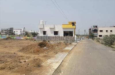 Gallery Cover Image of Sq.ft Residential Plot for buy in Kelambakkam for 3700000