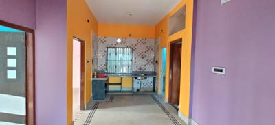 Gallery Cover Image of 750 Sq.ft 2 BHK Independent House for rent in Madhyamgram for 11000