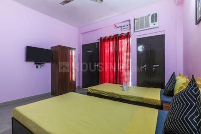 Bedroom Image of Oyo Life Ol_grg1983 in Sector 42