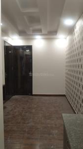 Gallery Cover Image of 600 Sq.ft 2 BHK Independent Floor for buy in Shahdara for 2800000