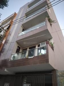 Gallery Cover Image of 1150 Sq.ft 2 BHK Independent Floor for buy in Sector 110A for 3200000