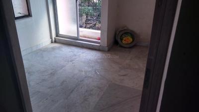 Gallery Cover Image of 650 Sq.ft 2 BHK Apartment for buy in Purba Putiary for 1600000