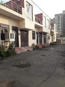 Gallery Cover Image of 500 Sq.ft 1 BHK Independent House for buy in Lal Kuan for 1850000