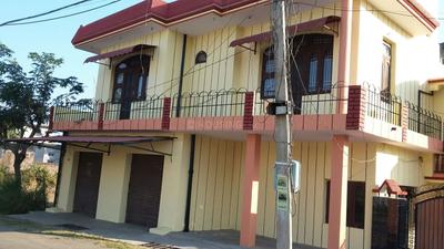 Gallery Cover Image of 4500 Sq.ft 6 BHK Independent House for buy in Shastri Nagar for 11000000