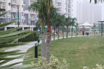 Gallery Cover Image of 1200 Sq.ft 2 BHK Apartment for buy in Sector 86 for 4000000