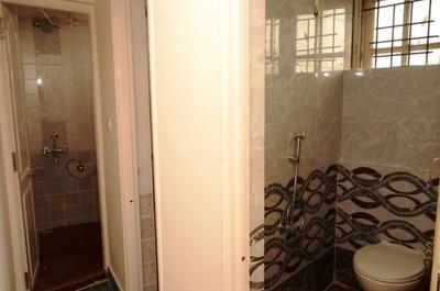 Passage Image of Gayathri Luxury Mens PG in Ashok Nagar
