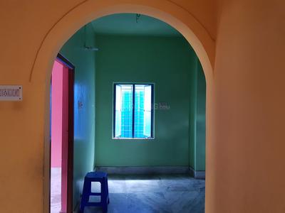 Gallery Cover Image of 1000 Sq.ft 2 BHK Apartment for rent in Bijoygarh for 9000