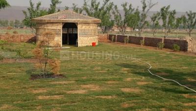 Gallery Cover Image of Sq.ft Residential Plot for buy in Shahid Smarak for 300000