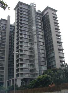 Gallery Cover Image of 850 Sq.ft 2 BHK Apartment for buy in Malad West for 15000000