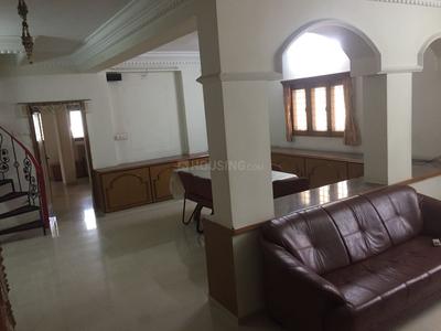 Gallery Cover Image of 2000 Sq.ft 3 BHK Apartment for buy in Navrangpura for 10500000