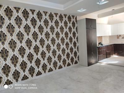 Gallery Cover Image of 900 Sq.ft 2 BHK Independent Floor for buy in Sector 11 for 3200000