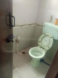 Gallery Cover Image of 1200 Sq.ft 3 BHK Apartment for rent in Saligramam for 35000