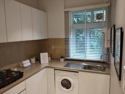 Gallery Cover Image of 590 Sq.ft 1 BHK Apartment for buy in Chembur for 11500000
