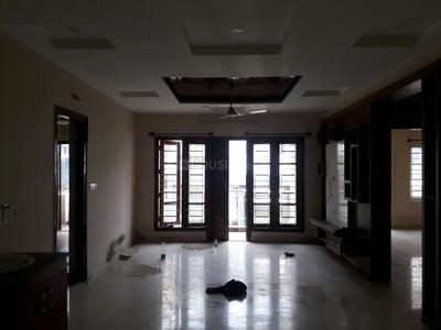 Gallery Cover Image of 1800 Sq.ft 3 BHK Apartment for rent in RMV Extension Stage 2 for 35000