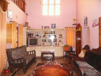 5 BHK Independent House