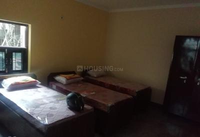 Bedroom Image of Anand PG in Sector 17