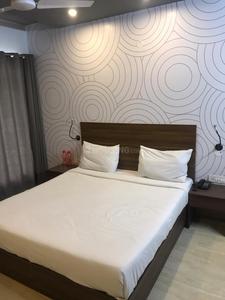 4 BHK फ़्लैट