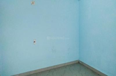 Gallery Cover Image of 800 Sq.ft 2 BHK Independent House for rent in Velachery for 11000