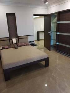 Gallery Cover Image of 3000 Sq.ft 4 BHK Apartment for buy in Santacruz West for 100000000