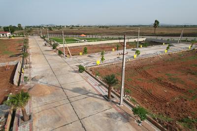 https://is1-3.housingcdn.com/01c16c28/478b7d2093d7e6e1ea6d2f12be3f6967/v0/medium/residential_plot-for-sale-ibrahimpatnam_1-Vijayawada-plot_view.jpg