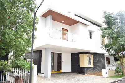 4 BHK Independent House