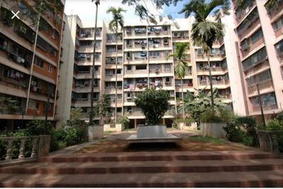 Gallery Cover Image of 855 Sq.ft 2 BHK Apartment for buy in Mulund West for 12500009