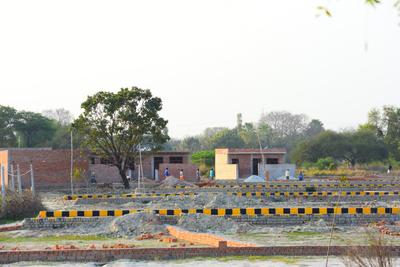 Gallery Cover Image of Sq.ft Residential Plot for buy in Roberts Lines for 100000