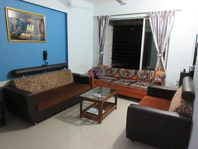 Gallery Cover Image of 1025 Sq.ft 2 BHK Apartment for buy in Mhatre Nagar for 6500000