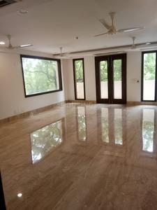 Gallery Cover Image of 2097 Sq.ft 3 BHK Independent Floor for buy in Chittaranjan Park for 37500000