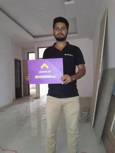Gallery Cover Image of 1200 Sq.ft 3 BHK Independent Floor for buy in Govindpuram for 2885000