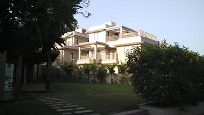 Gallery Cover Image of 3060 Sq.ft 4 BHK Villa for buy in Shantipura for 10700000