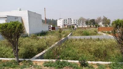 Gallery Cover Image of Sq.ft Residential Plot for buy in Dasna for 525000