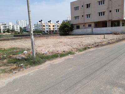 Gallery Cover Image of Sq.ft Residential Plot for buy in Thoraipakkam for 13000000