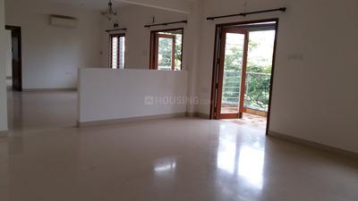 Gallery Cover Image of 3600 Sq.ft 4 BHK Apartment for rent in Besant Nagar for 100000