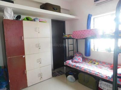 Bedroom Image of Yrn Ladies PG & Hostel in Selaiyur