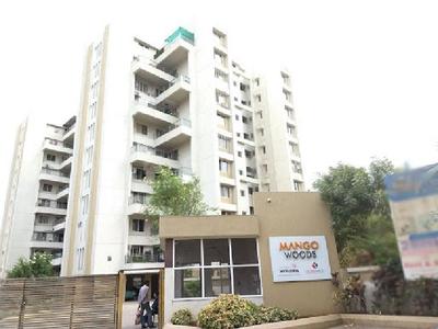 Gallery Cover Image of 2600 Sq.ft 4 BHK Apartment for rent in Sanklecha Mango Woods, Kondhwa for 38000