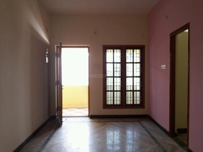 Gallery Cover Image of 1056 Sq.ft 2 BHK Apartment for buy in Korattur for 5300000