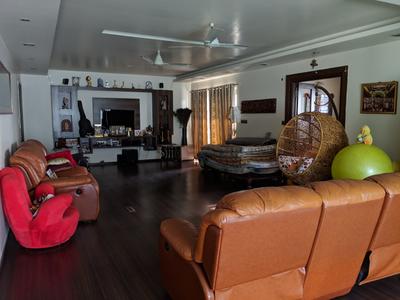 4 BHK Independent Floor