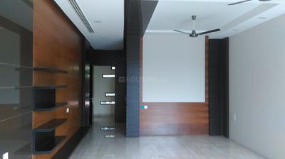 Gallery Cover Image of 9000 Sq.ft 5+ BHK Independent House for buy in Sat Bari for 140000000
