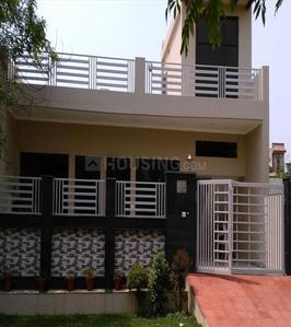 5+ BHK Independent House