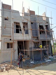 Gallery Cover Image of 1000 Sq.ft 2 BHK Independent House for buy in Kolathur for 4700000