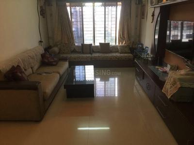 Gallery Cover Image of 1000 Sq.ft 2 BHK Apartment for buy in Malad West for 20300000