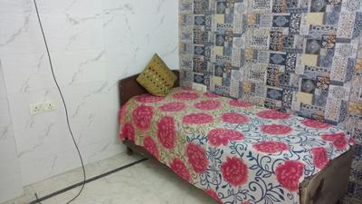 Bedroom Image of Comfort Stay in Lajpat Nagar