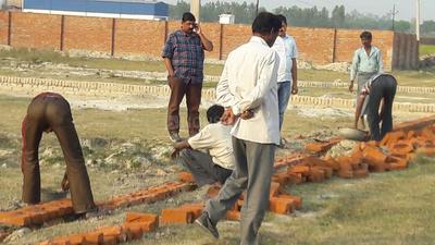 Gallery Cover Image of Sq.ft Residential Plot for buy in Alopi Bagh for 951000