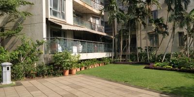 Gallery Cover Image of 3000 Sq.ft 4 BHK Apartment for buy in Goregaon West for 39900000