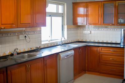 Gallery Cover Image of 3100 Sq.ft 3 BHK Apartment for rent in Vasanth Nagar for 125000